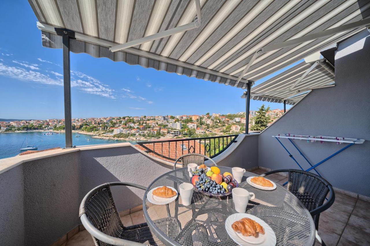 Apartmani Ticic Trogir Buitenkant foto